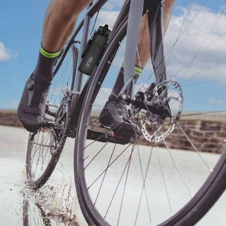 BUTELKA BIDON NA WODĘ NAPÓJ TRITANOWA SZCZELNA SPORTOWA Z PODZIAŁKĄ 650 ml