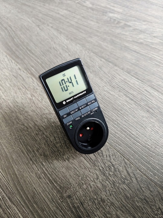 PROGRAMATOR CZASOWY WŁĄCZNIK WYŁĄCZNIK LCD CYFROWY HARMONOGRAM 7 DNI POLSKI