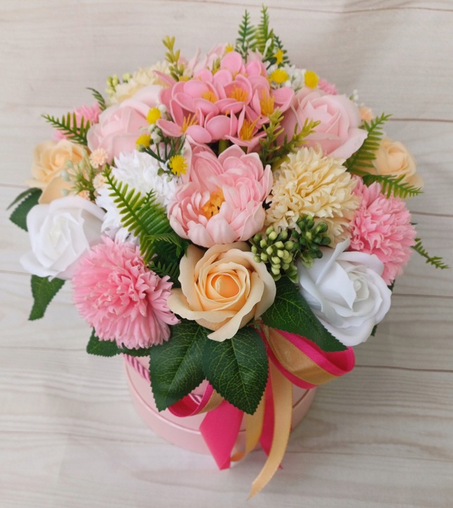 DUŻY FLOWER BOX KWIATY MYDLANE RÓŻE GOŹDZIK NA PREZENT BUKIET