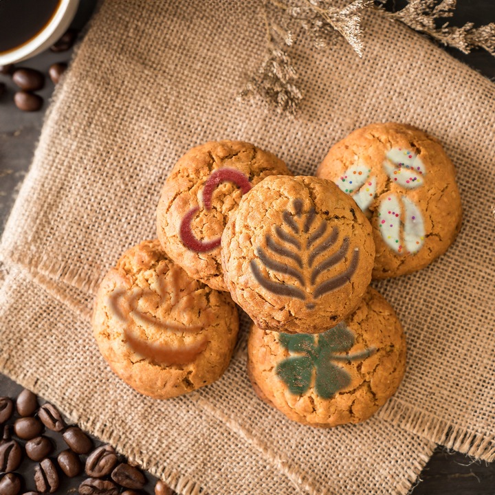 Szablony do Dekoracji KAWY i CIASTEK 7 i 11cm Wielorazowe 14 szt. KAWA