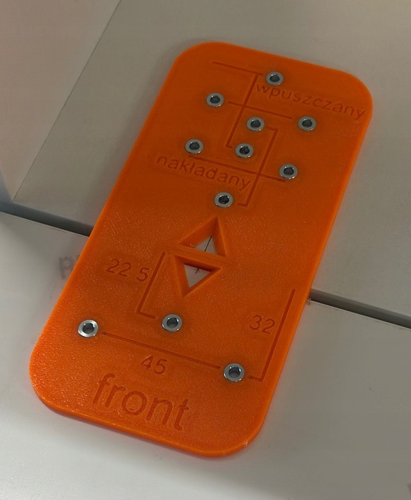 Szablon do prowadników puszek zawiasów nakładanych wpuszczanych