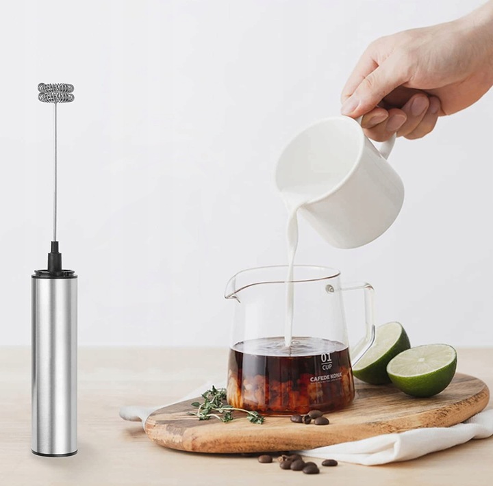 RĘCZNY SPIENIACZ MIKSER DO MLEKA KAWY ELEKTRYCZNY MINI BLENDER 11000