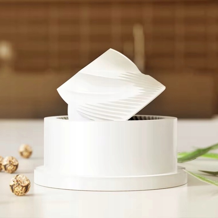 Młynek Elektryczny do Pieprzu i Soli USB Solniczka i Pieprzniczka 2