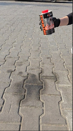 ZMYWACZ USUWANIE DO CIĘŻKICH PLAM OLEJOWYCH Z KOSTKI BRUKOWEJ PREPARAT 1 L