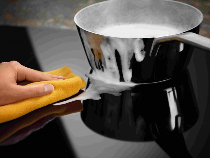 Płyta indukcyjna ELECTROLUX LIR60433B Slim-Fit 4 pola timer PowerBoost