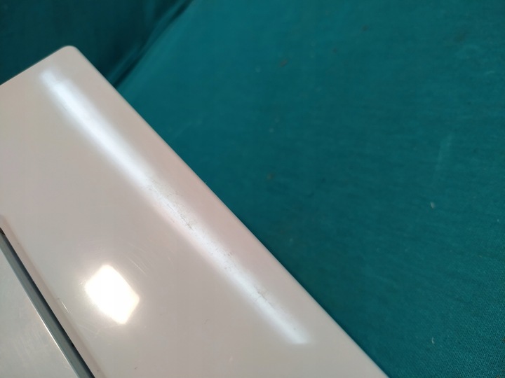 Przycisk spłukujący biały/biel alpejska Skate Cosmopolitan GROHE 38732SH0