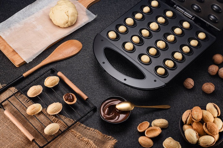 Opiekacz do orzeszków CIASTEK elektryczny 24 foremki FORMA TRANSA XXL