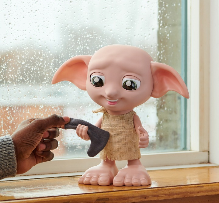 ZGREDEK HARRY POTTER INTERAKTYWNA FIGURKA MÓWIĄCY DOMOWY SKRZAT 22 CM DŹW