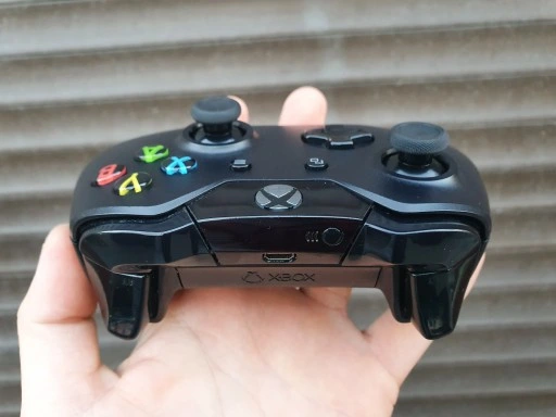 NAJTAŃSZY ORYGINALNY PAD XBOX ONE S X SERIES S X