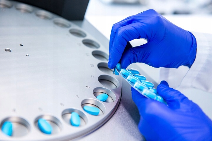 OLIMP GOLD OMEGA 3 D3 + K2 SPORT EDITION 60 kapsułek WITAMINY MINERAŁY