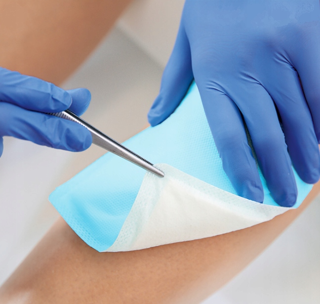 KOMPRESY OPATRUNKI WYSOKOCHŁONNE NIEJAŁOWE 20X20