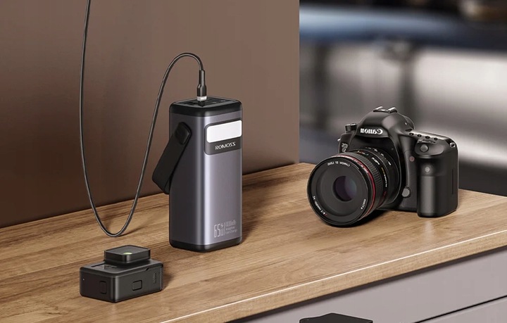 Romoss Powerbank PMT40 Power Bank USB-C PD 40000mAh 65W Z Uchwytem Ekran