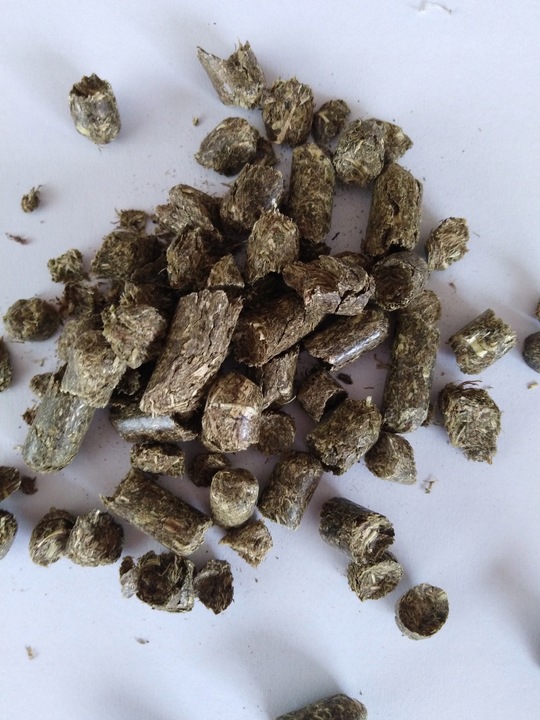 TRAWOKULKI, SUSZ Z TRAW GRANULAT - 25 kg (worek)