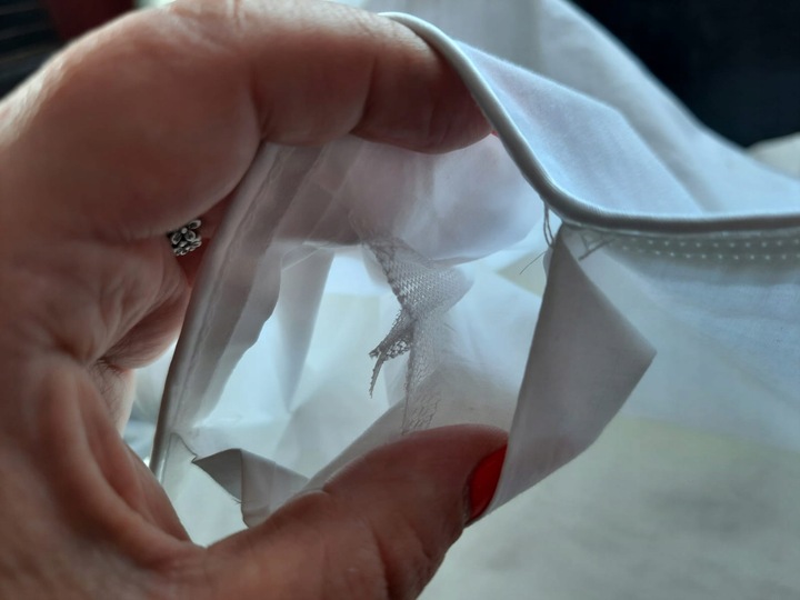 Kołdra puchowa 140x200 2,5kg PUCH I PIERZE RÓŻOWA lub KREMOWA