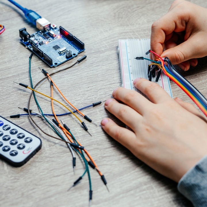 Zestaw startowy XXL Kompatybilny z Arduino KIT UNO R3 Uno CH340 Edukacyjny