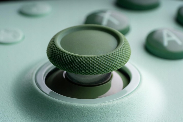 Pad Bezprzewodowy 8Bitdo Ultimate 2C Green Hall Effect 2.4G BT Android PC