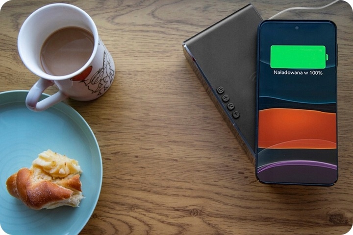 BEZPRZEWODOWA INDUKCYJNA ŁADOWARKA QI CYFROWY ZEGAR BUDZIK TERMOMETR