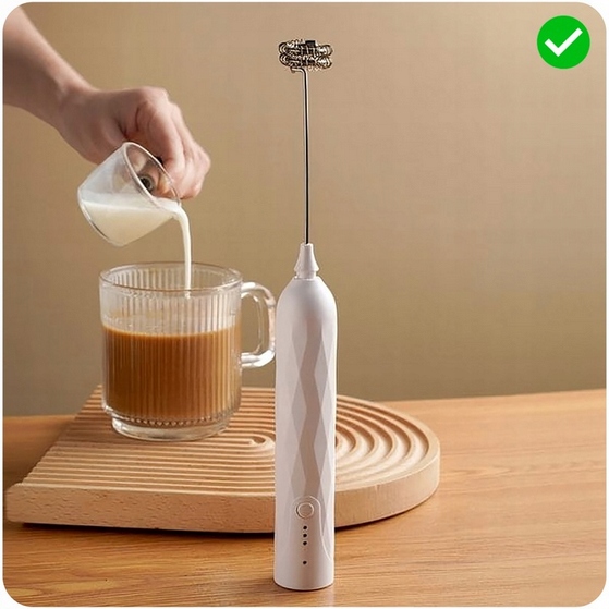 ELEKTRYCZNY SPIENIACZ DO MLEKA MIKSER DO MIESZANIA ODŻYWEK MATCHY