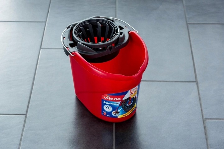 VILEDA Wiadro z wyciskaczem do mopa Supermocio