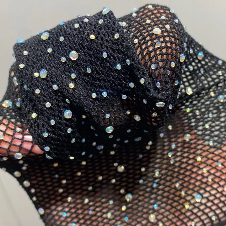 Rajstopy Kabaretki z cyrkoniami pończochy z dziurką Czarne rozmiar uni SEOL