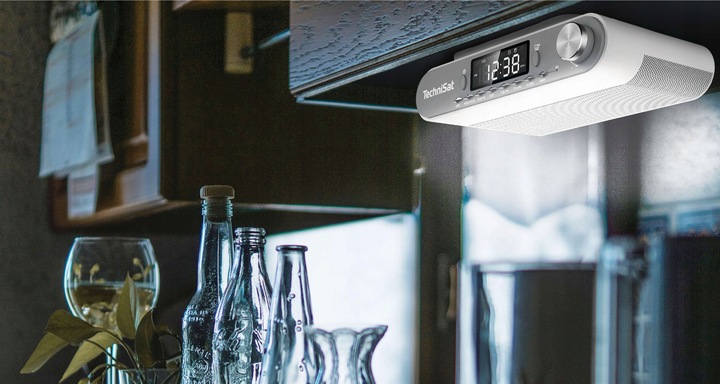 RADIO KUCHENNE PODWIESZANE PODSZAFKOWE BLUETOOTH FM LAMPKA LED