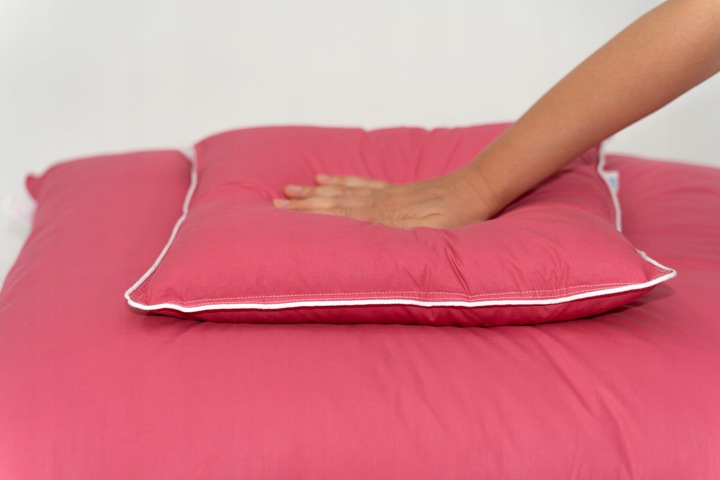 Pierze Poduszka 70x80 cm RÓŻOWA, puch i pierze, producent