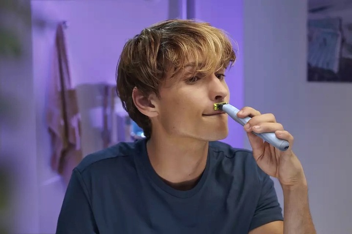 Golarka Philips OneBlade First Shave z ostrzem do skóry wrażliwej QP1324/20