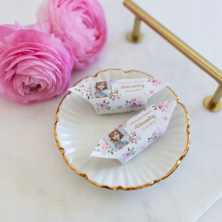 KRÓWKI NA ŚLUB CHRZEST KOMUNIĘ 1 KG Personalizowane krówki prezentowe