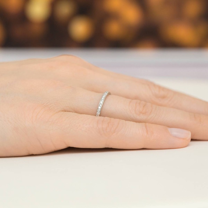 SREBRNY PIERŚCIONEK OBRĄCZKA 925 z CYRKONIAMI r.7