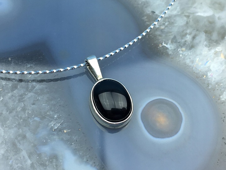 wisiorek owalny srebrny onyks czarny srebro pr.925