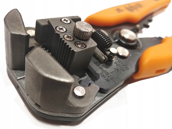 Automatyczny ściągacz izolacji 205 mm, czołowy NEO 01-500