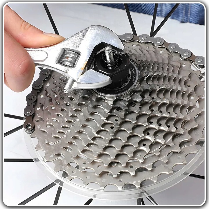 ZESTAW NARZĘDZI ROWEROWYCH KLUCZE KORBY DO ROWERU SKUWACZ BACIK 6 ELEMENTÓW