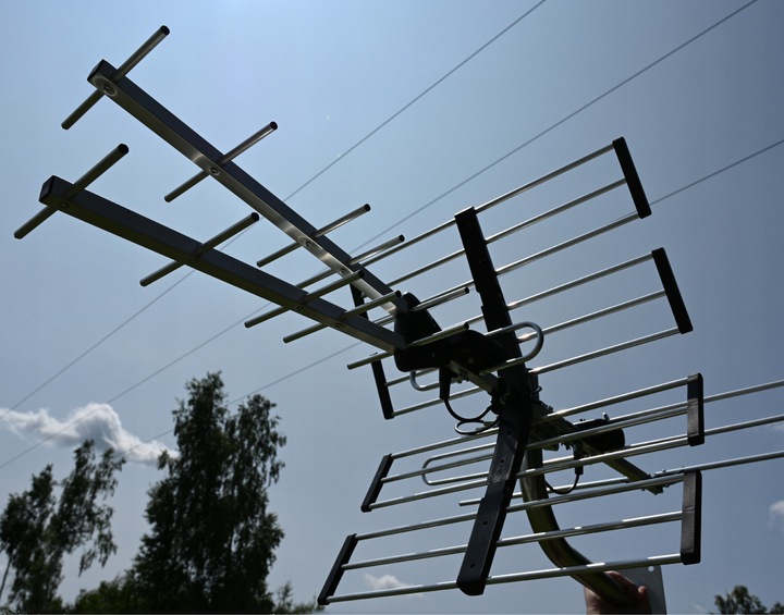 ANTENA Kierunkowa DVB-T2 Filtr LTE 4K 120km VHF UHF WSZYSTKIE MUX 8