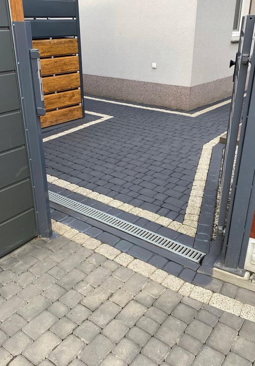 Barwiący IMPREGNAT farba kostki brukowej i elementów z BETONU 5l antracyt