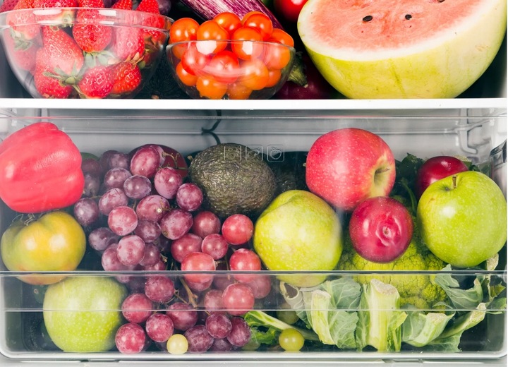 LODÓWKA LODÓWKO ZAMRAŻARKA CHŁODZIARKA 152CM 174L LOW FROST INOX 39DB