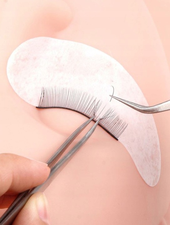 GŁÓWKA GŁOWA TRENINGOWA DO NAUKI PRZEDŁUŻANIA RZĘS SILIKONOWA + RZĘSY