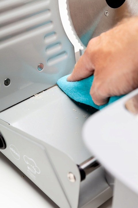 KRAJALNICA DO CHLEBA I WĘDLIN KR400 ELDOM METALOWA