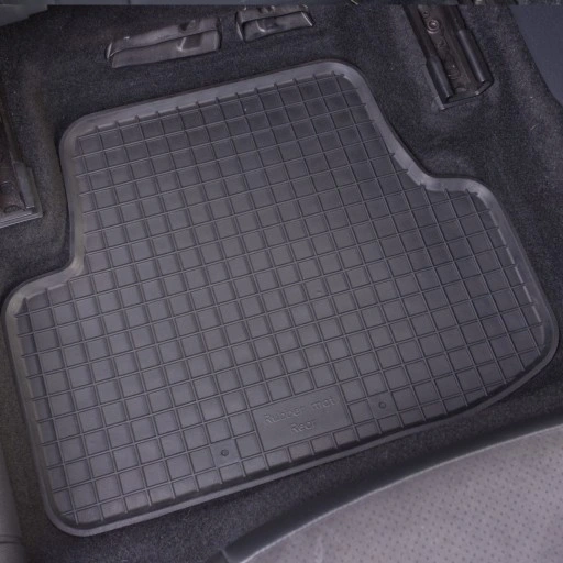 Dywaniki do auta wycieraczki korytkowe PERFORMANCE