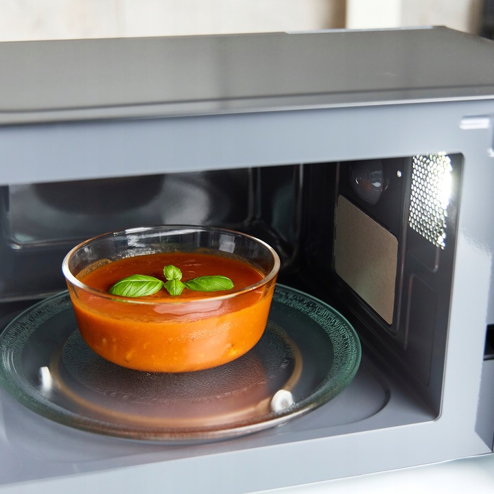 Kuchenka mikrofalowa 20l czarna MPM-20-KMT-05