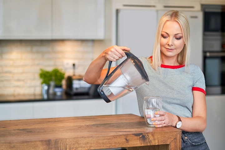 Dzbanek filtrujący szklany Dafi Crystal LED + 1 filtr Classic