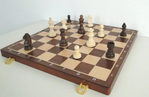 Szachy drewniane Orion 38 wersja intarsja, warto