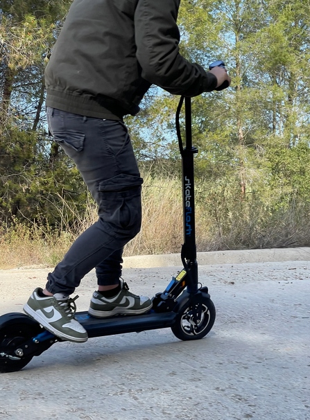 Hulajnoga elektryczna skate flash echo 350w zasięg do 40km mocna bateria
