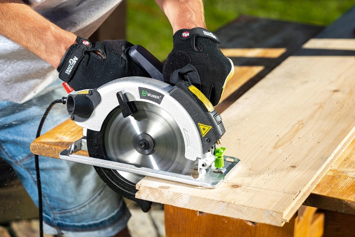 PIŁA TARCZOWA PRZECINARKA PILARKA RĘCZNA DO DREWNA Z LASEREM 2400 W