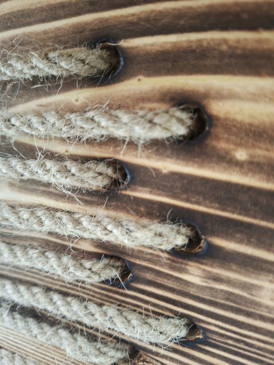 Drewniany domek dla kota Roz. M