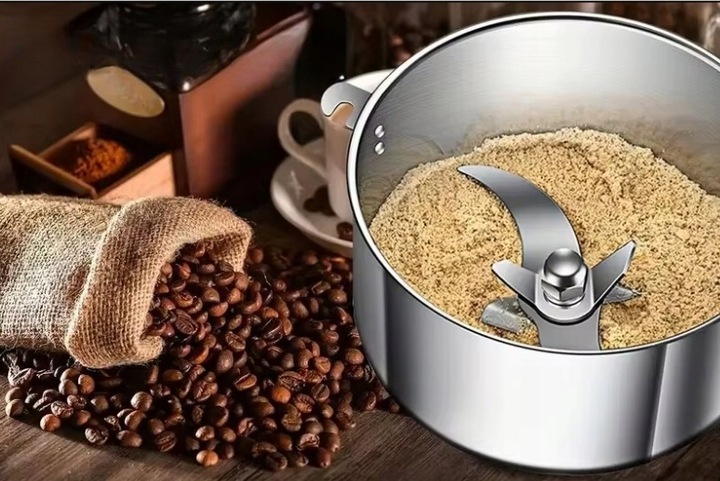 MŁYNEK DO KAWY MOCNY ELEKTRYCZNY DO MIELENIA PRZYPAWY ORZECHY ZIARNA