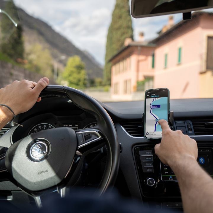 UCHWYT DO SAMOCHODU NA TELEFON DESKĘ KOKPIT SAMOCHODOWY HOLDER MOCNY