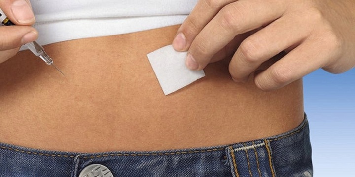 Gaziki do dezynfekcji SOFT-ZELLIN-C HARTMANN kompresy jałowe 6x3 cm 100szt.