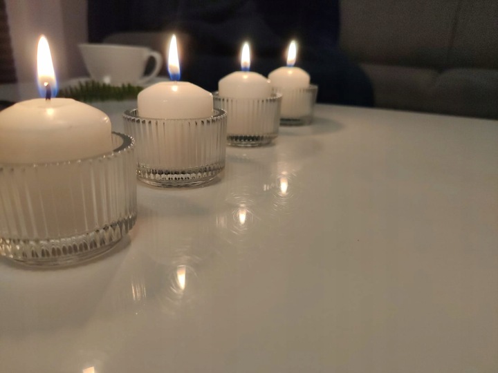 16x ŚWIECE BIAŁE ŚWIECZKI ZESTAW ŚWIEC KOMUNIA WESELE 6CM ŚWIECA ŚWIECE