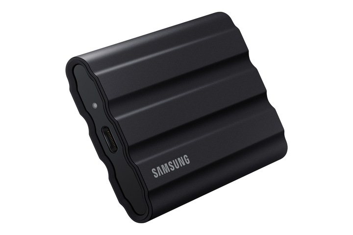 Dysk zewnętrzny Samsung Portable SSD T7 Shield 4TB