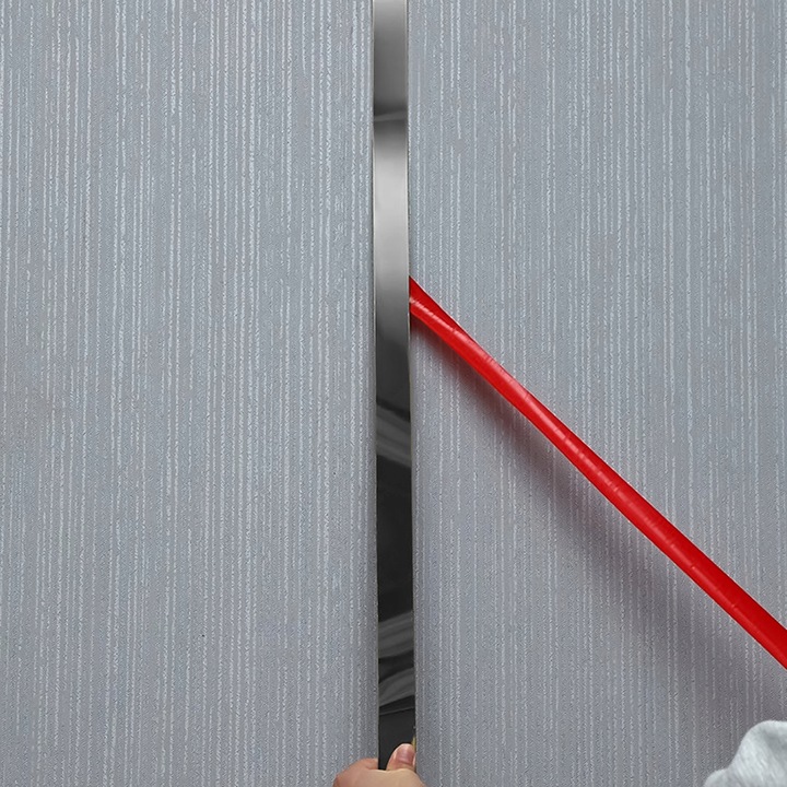 Listwa Dekoracyjna SAMOPRZYLEPNA Czarna POŁYSK Taśma Ozdobna 2cm x